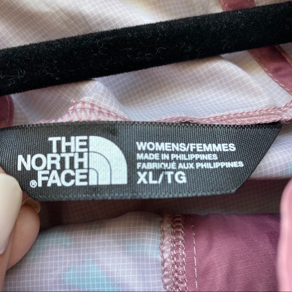 Stylish Windbreaker - image 3